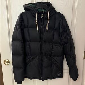 Abercrombie & Fitch Black Puffer Jacket with Hood